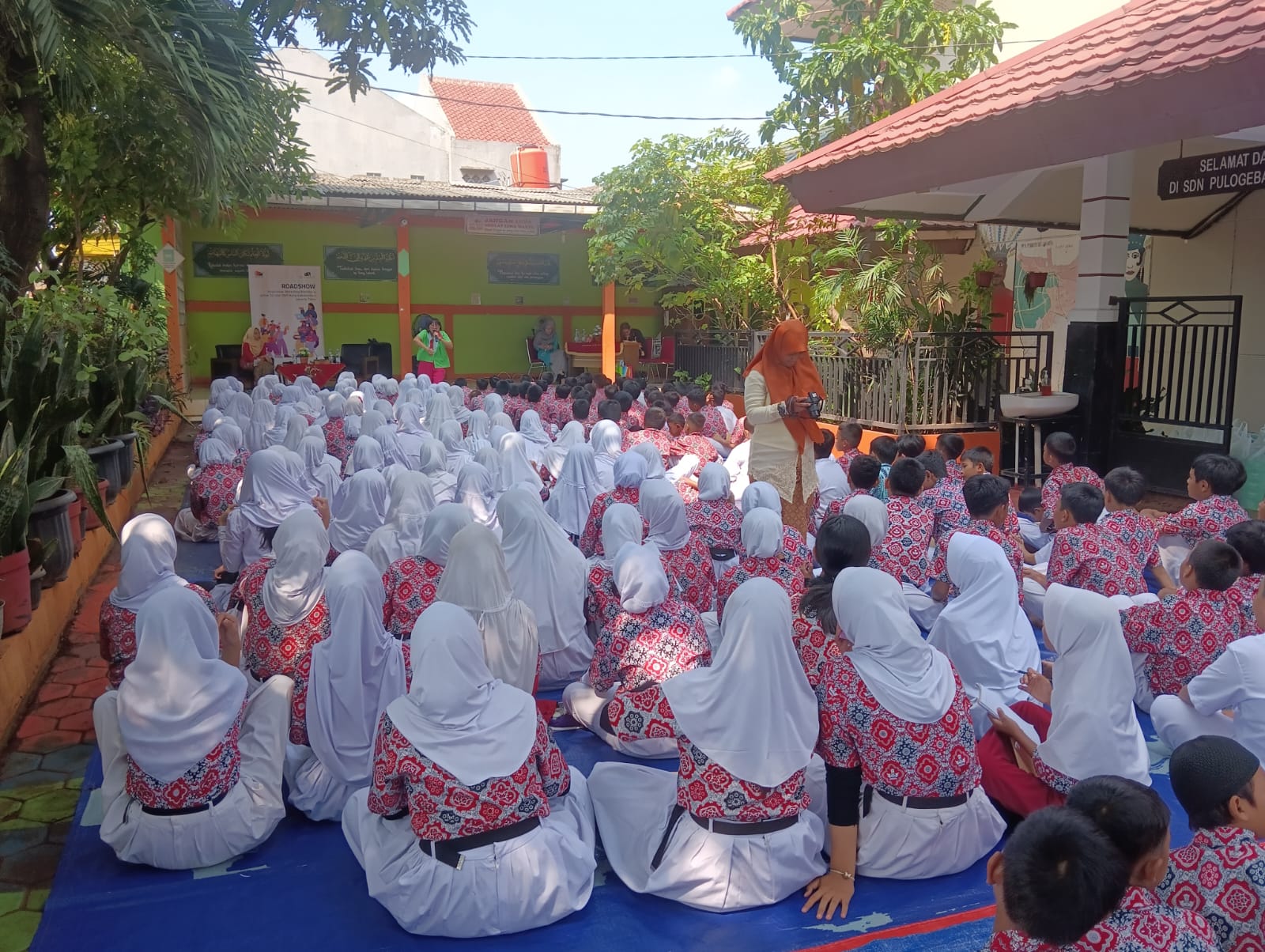 Roadshow Workshop Membaca Di SDN Pulogebang 13